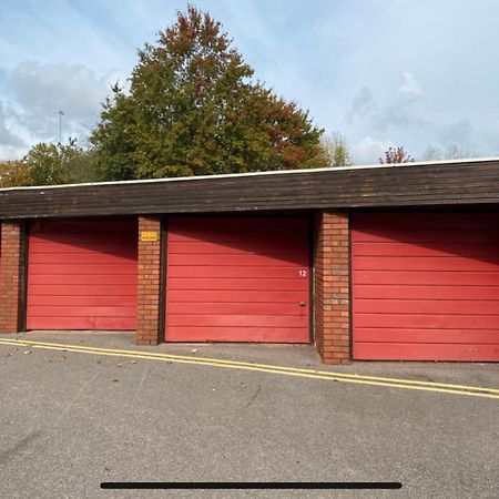Double Room Best Location Near Shopping Center & Free Parking Coventry Exterior photo